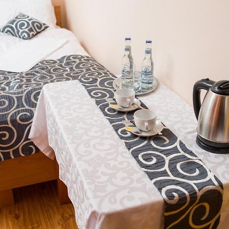Nad Bugiem Bed & Breakfast Hrubieszow Exterior foto